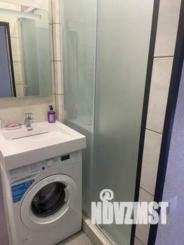 Студия квартира, посуточно, 28м2, 3/3 этаж