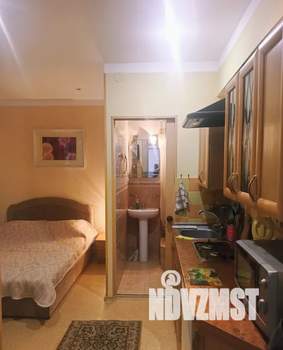 Студия квартира, посуточно, 17м2, 1/3 этаж