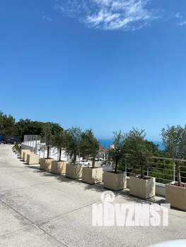 Студия квартира, посуточно, 42м2, 2/8 этаж