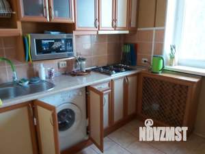 2-к квартира, посуточно, 48м2, 3/4 этаж