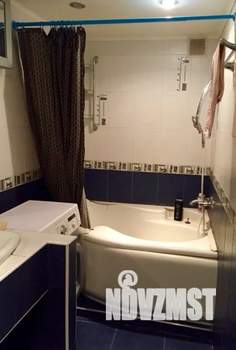 3-к квартира, посуточно, 45м2, 1/1 этаж