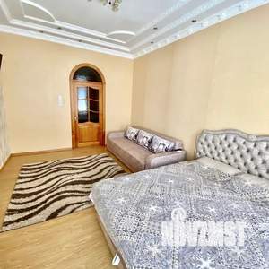 2-к квартира, посуточно, 40м2, 3/3 этаж