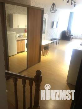 2-к квартира, посуточно, 53м2, 1/1 этаж