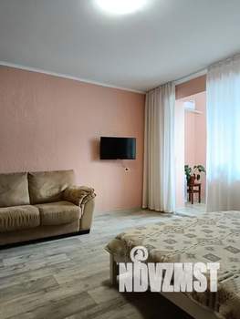 1-к квартира, посуточно, 43м2, 4/5 этаж