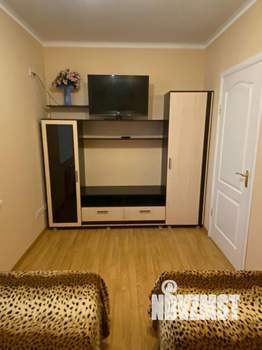 2-к квартира, посуточно, 45м2, 1/2 этаж