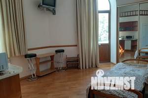 1-к квартира, посуточно, 30м2, 2/4 этаж