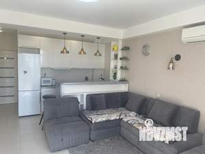 Студия квартира, посуточно, 35м2, 2/6 этаж