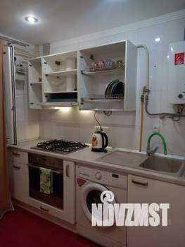 3-к квартира, посуточно, 55м2, 1/1 этаж