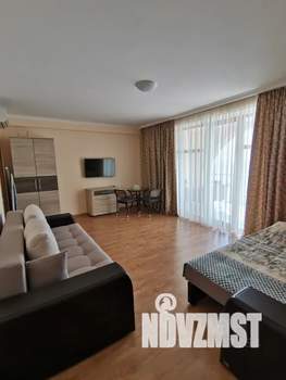 1-к квартира, посуточно, 51м2, 5/6 этаж