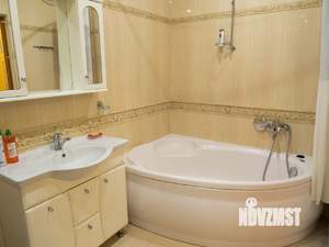 1-к квартира, посуточно, 60м2, 3/3 этаж