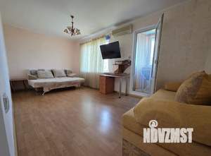 1-к квартира, посуточно, 38м2, 8/9 этаж