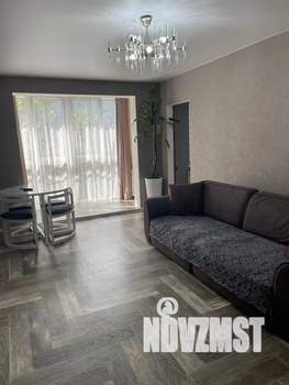 2-к квартира, посуточно, 52м2, 3/6 этаж