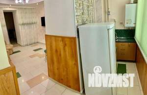 2-к квартира, посуточно, 55м2, 2/2 этаж