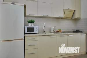 3-к квартира, посуточно, 87м2, 4/10 этаж
