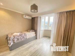 3-к квартира, посуточно, 66м2, 1/1 этаж