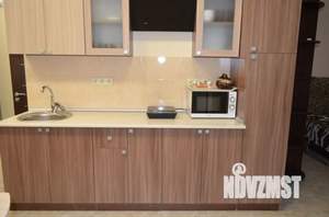 1-к квартира, посуточно, 67м2, 6/6 этаж