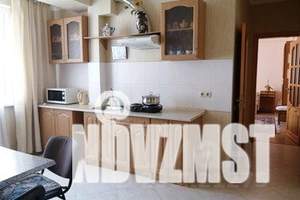 1-к квартира, посуточно, 45м2, 2/4 этаж