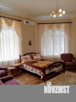 1-к квартира, посуточно, 42м2, 1/2 этаж