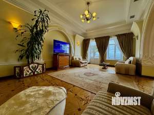 3-к квартира, посуточно, 150м2, 2/3 этаж