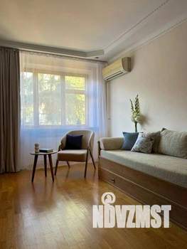 1-к квартира, посуточно, 49м2, 1/1 этаж