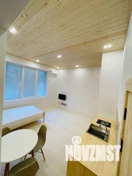 Студия квартира, посуточно, 31м2, 1/8 этаж