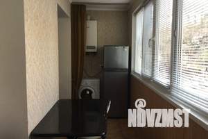 1-к квартира, посуточно, 44м2, 2/5 этаж