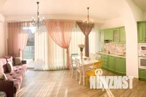 3-к квартира, посуточно, 102м2, 5/19 этаж