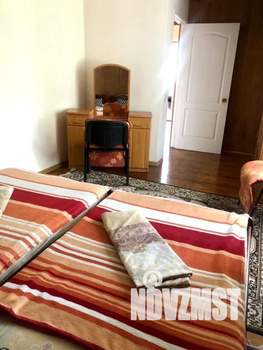 2-к квартира, посуточно, 68м2, 3/3 этаж