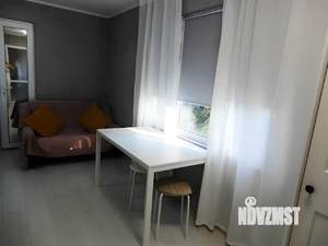 Студия квартира, посуточно, 40м2, 1/2 этаж