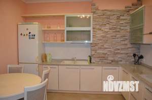 2-к квартира, посуточно, 66м2, 1/1 этаж