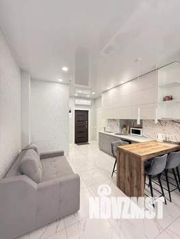 1-к квартира, посуточно, 37м2, 4/20 этаж