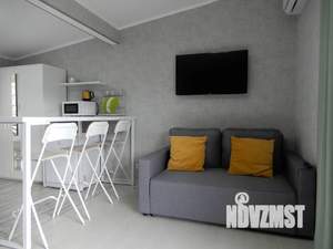 Студия квартира, посуточно, 35м2, 2/2 этаж