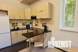 1-к квартира, посуточно, 27м2, 2/2 этаж