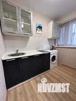 1-к квартира, посуточно, 32м2, 4/5 этаж