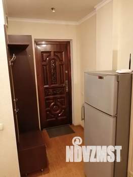 Студия квартира, посуточно, 23м2, 1/6 этаж