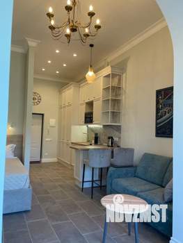 Студия квартира, посуточно, 44м2, 3/3 этаж