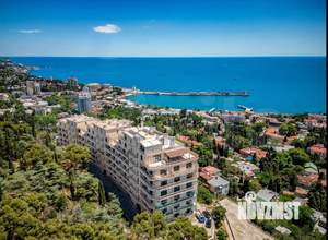 Студия квартира, посуточно, 31м2, 1/8 этаж