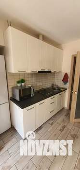 1-к квартира, посуточно, 30м2, 1/2 этаж