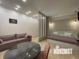 Студия квартира, посуточно, 50м2, 4/10 этаж