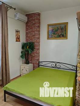 Студия квартира, посуточно, 32м2, 2/3 этаж