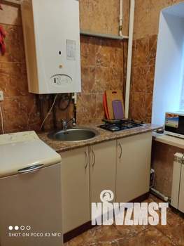 1-к квартира, посуточно, 32м2, 2/2 этаж