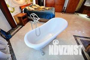 Студия квартира, посуточно, 84м2, 3/15 этаж