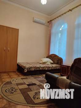 1-к квартира, посуточно, 30м2, 2/3 этаж