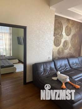 3-к квартира, посуточно, 107м2, 7/16 этаж