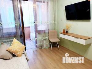 2-к квартира, посуточно, 50м2, 1/1 этаж