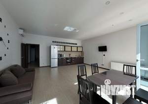 1-к квартира, посуточно, 93м2, 1/1 этаж