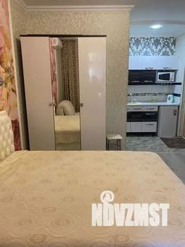 Студия квартира, посуточно, 35м2, 2/2 этаж