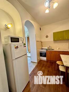 2-к квартира, посуточно, 46м2, 3/3 этаж