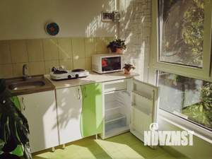 1-к квартира, посуточно, 37м2, 3/3 этаж