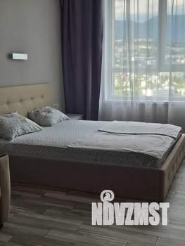 1-к квартира, посуточно, 38м2, 7/18 этаж